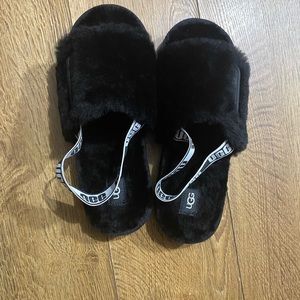 UGG women’s slides